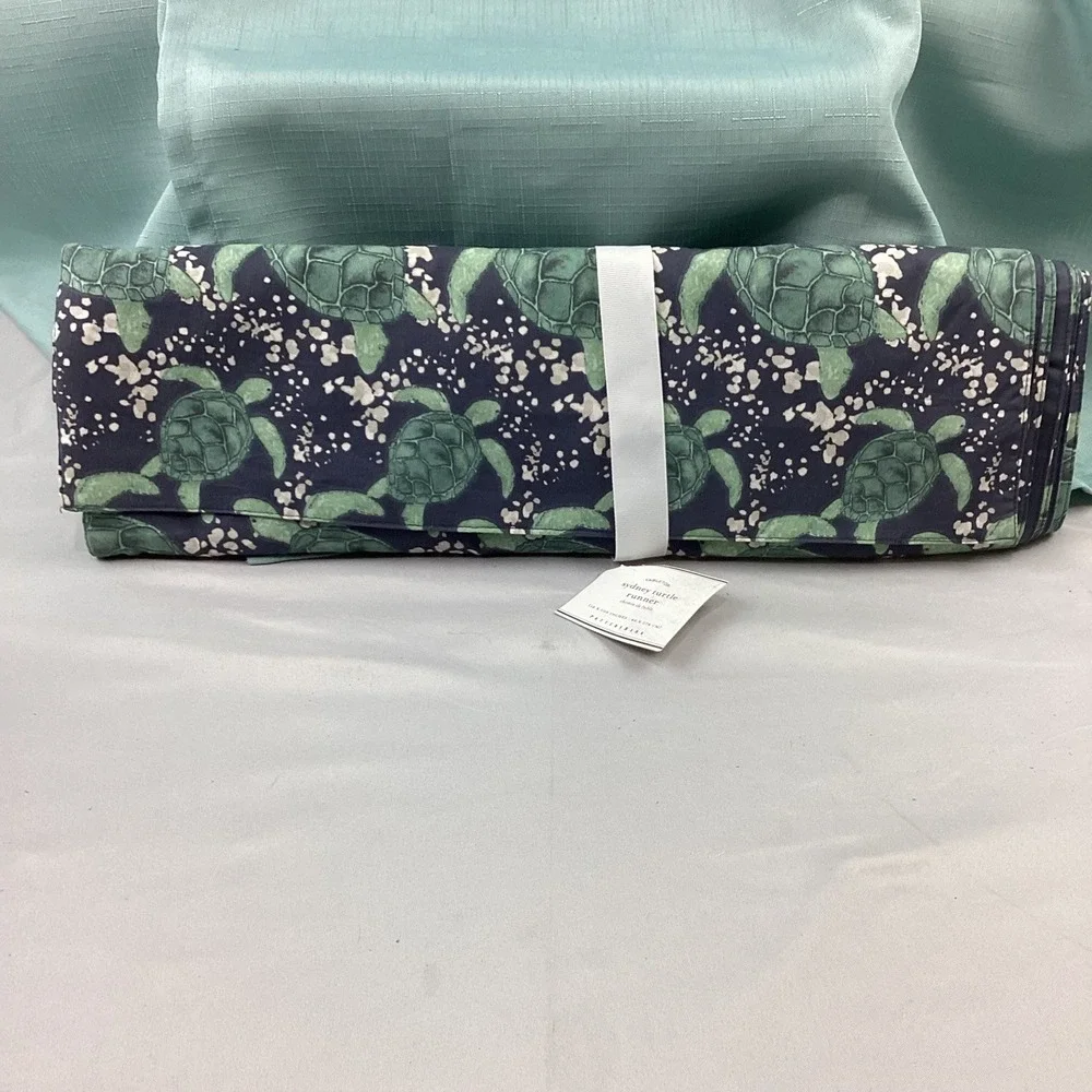 NEW Pottery Barn Sydney Turtle Table Runner Navy Blue Green Coastal 18